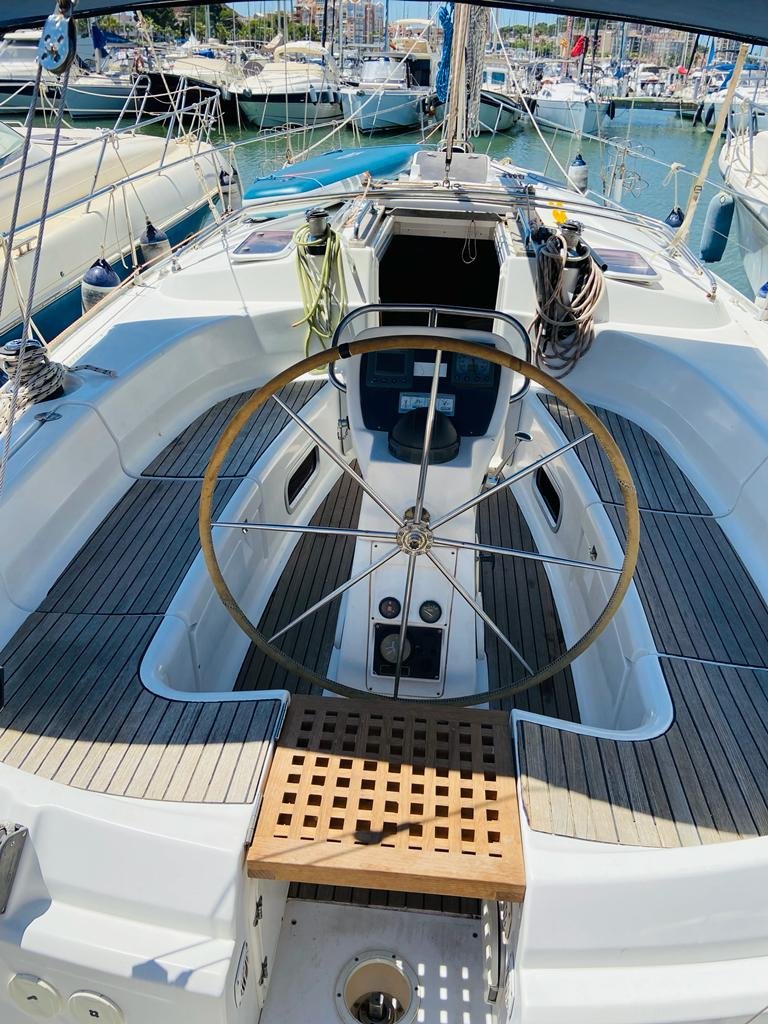 Bavaria Yachts - 2004