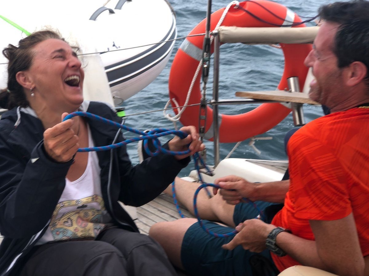 Esperienza di navigazione e travesía su grande yacht.