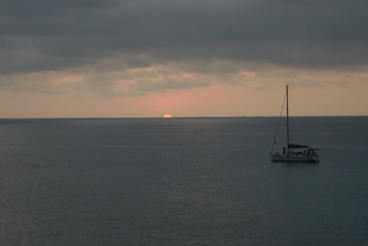 Learn to be a yacht skipper in Denia