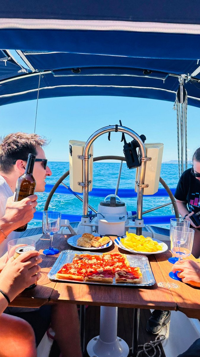 Viaggio in barca a vela lungo le coste di Alcossebre e Peñíscola