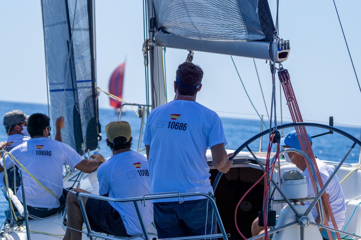 Corso completo di vela in 9 sessioni a Málaga