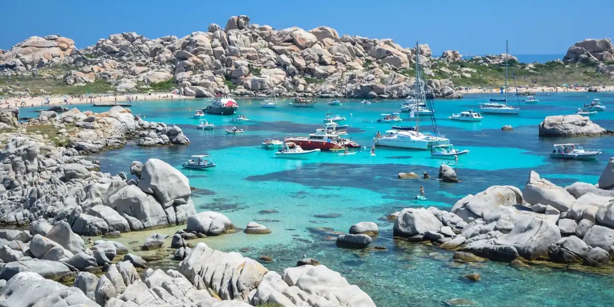 Sailing experience in Sardinia