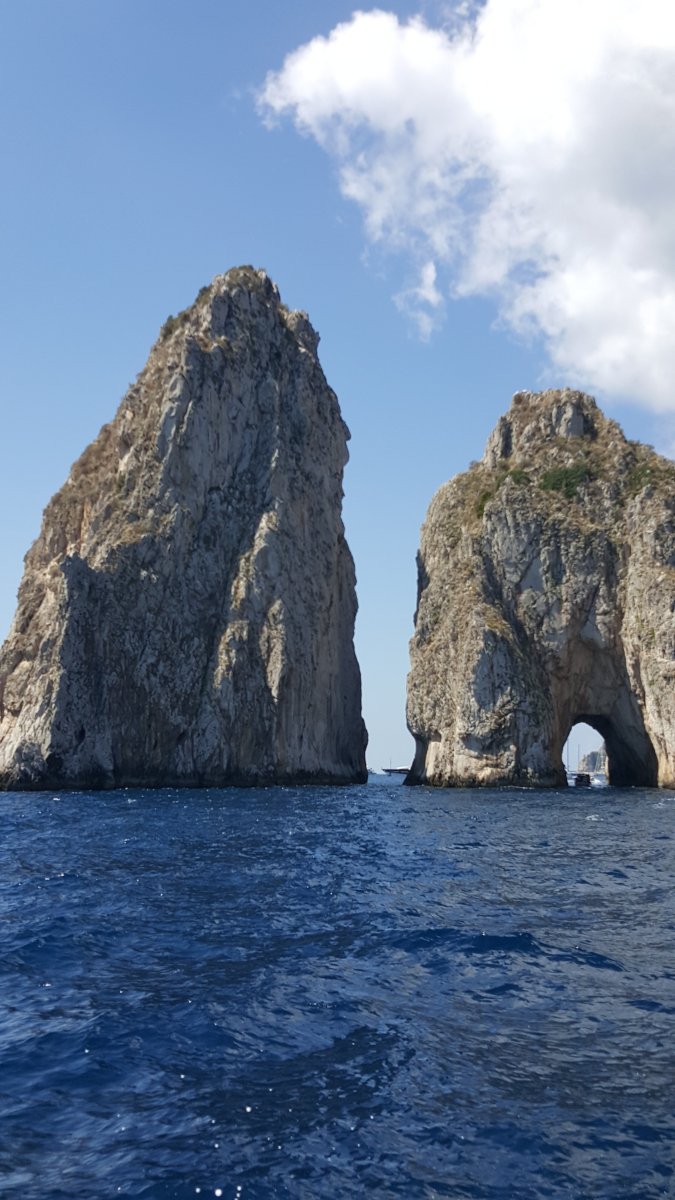 Dal mare, le isole e le spiagge della Costiera Amalfitana