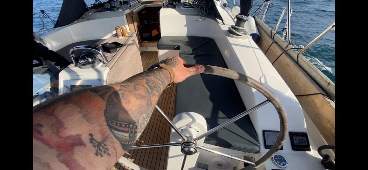 Bavaria Yachts - 16 metri