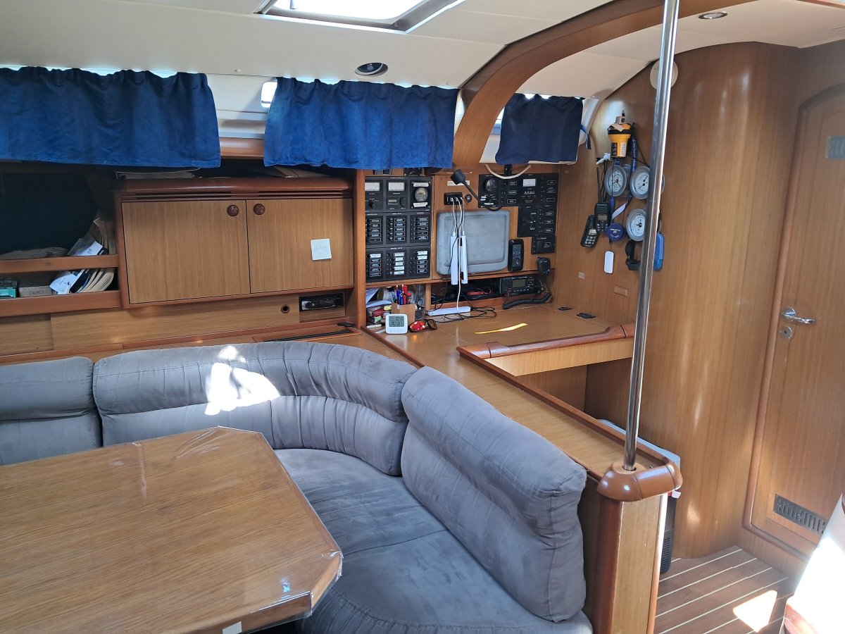 Explore the Atlantic Ocean on a Sailboat from Las Palmas de Gran Canaria to Cabo Verde