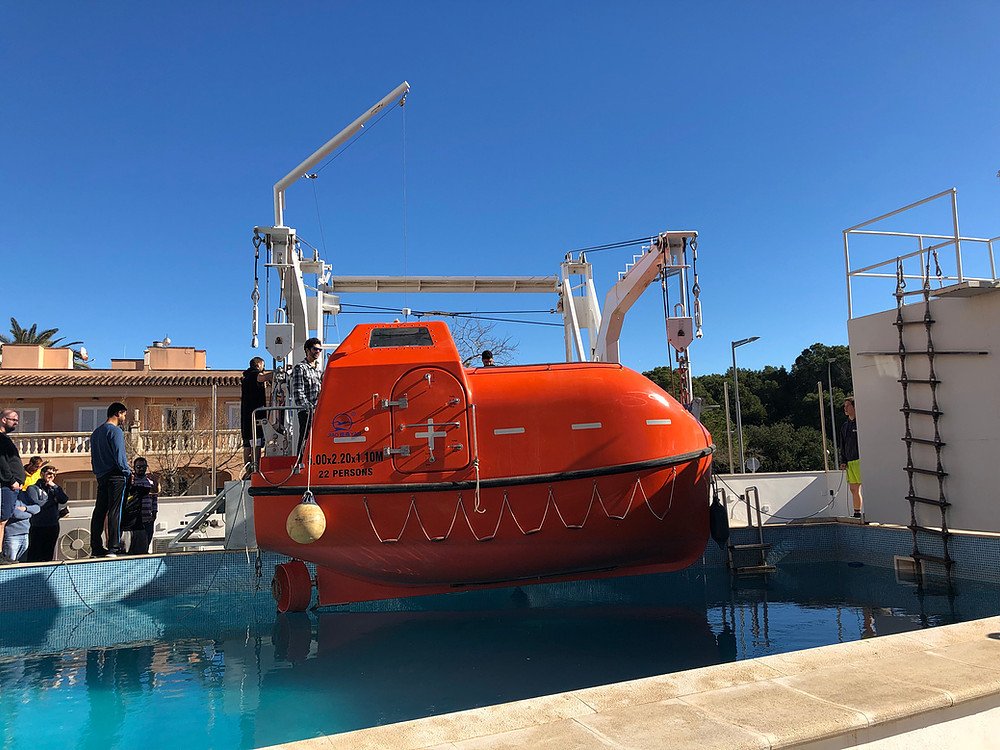 Aggiornamento delle Barche di Salvataggio Non Veloci a Maiorca