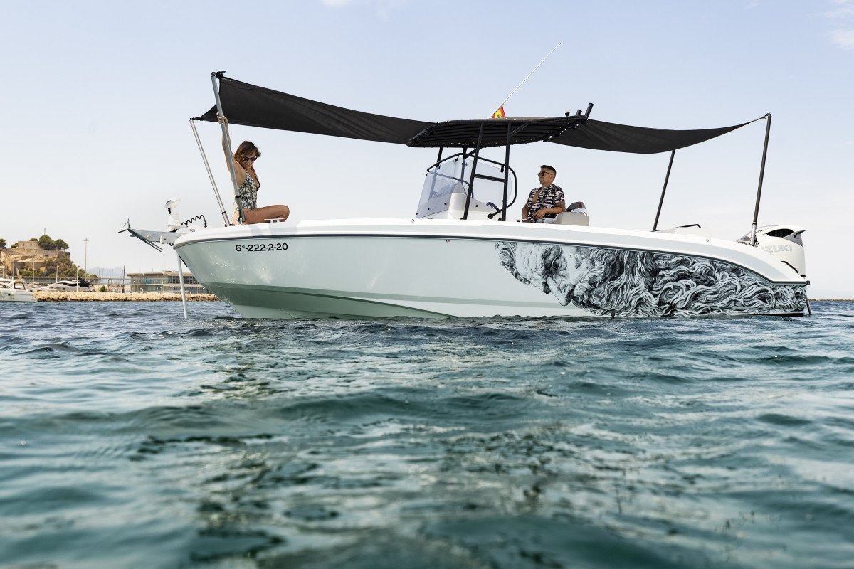 Bénéteau - 8 meters