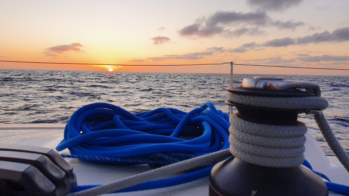 Pratiche di navigazione al Cabo de Gata da Benalmádena