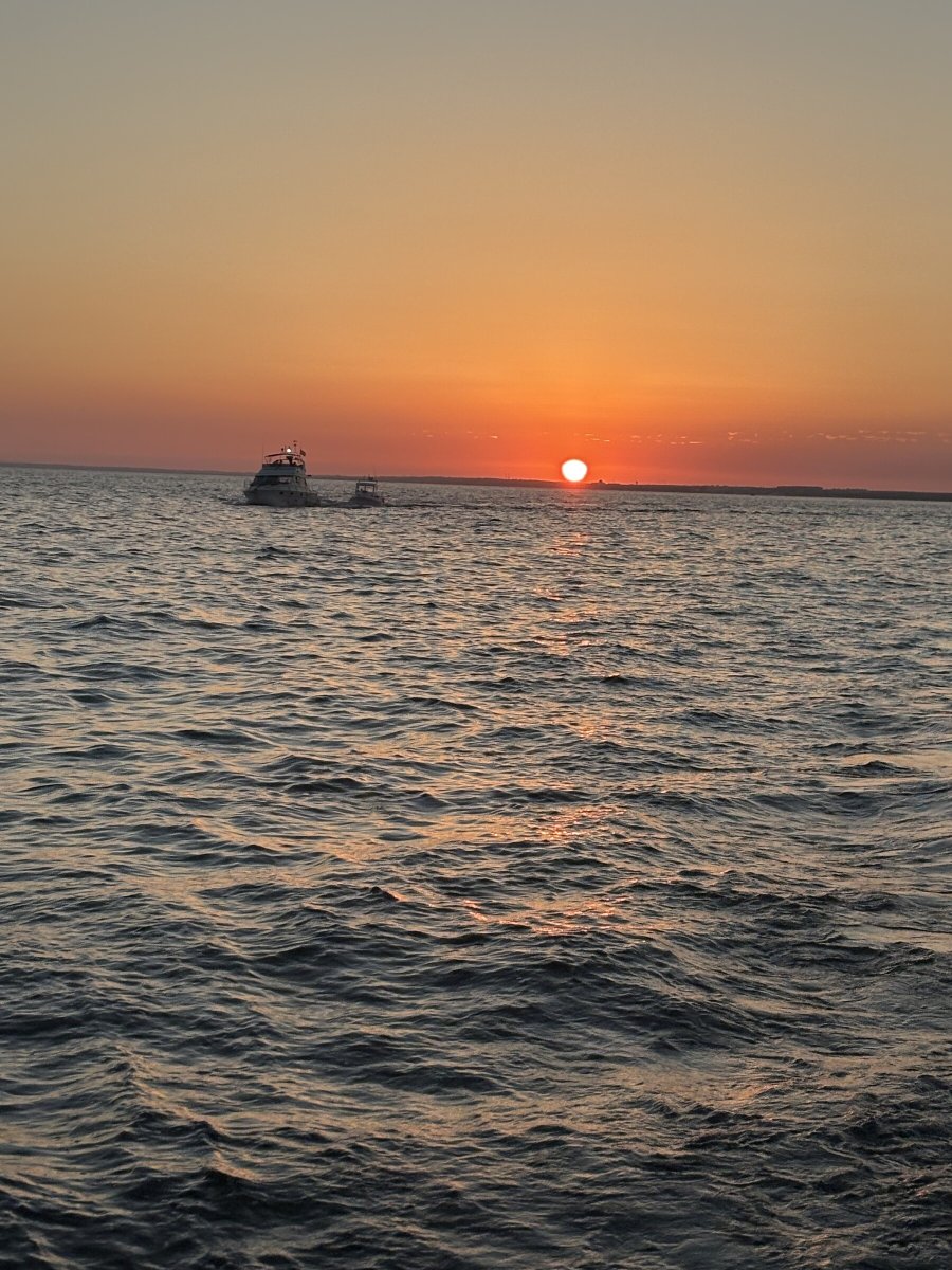 Sailing experience on a boat through the Mediterranean with our expert Captain