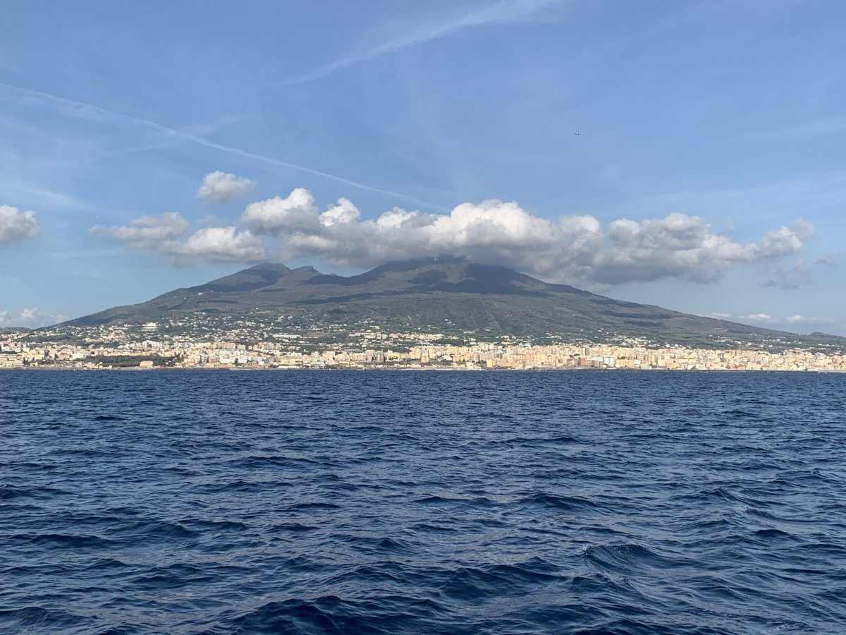 Tour in barca a vela tra le isole