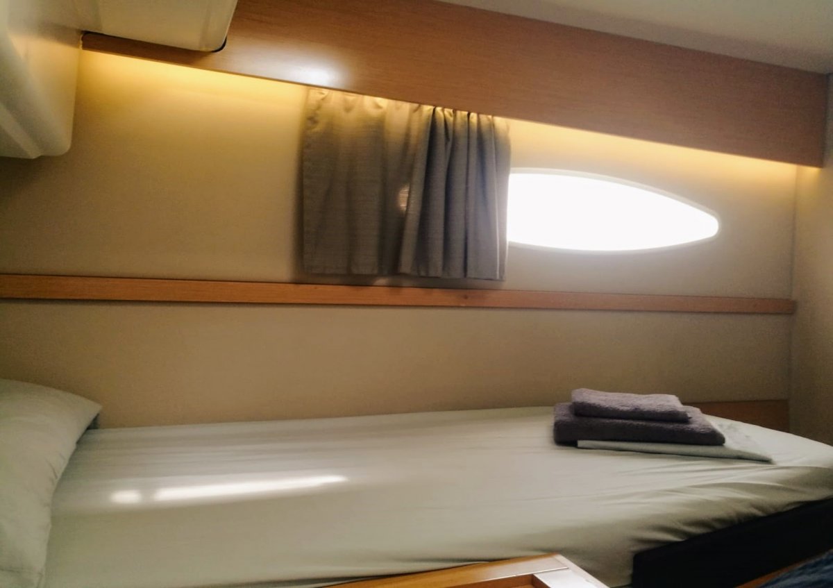 Fountaine - 12 {{i18n.capacity}}