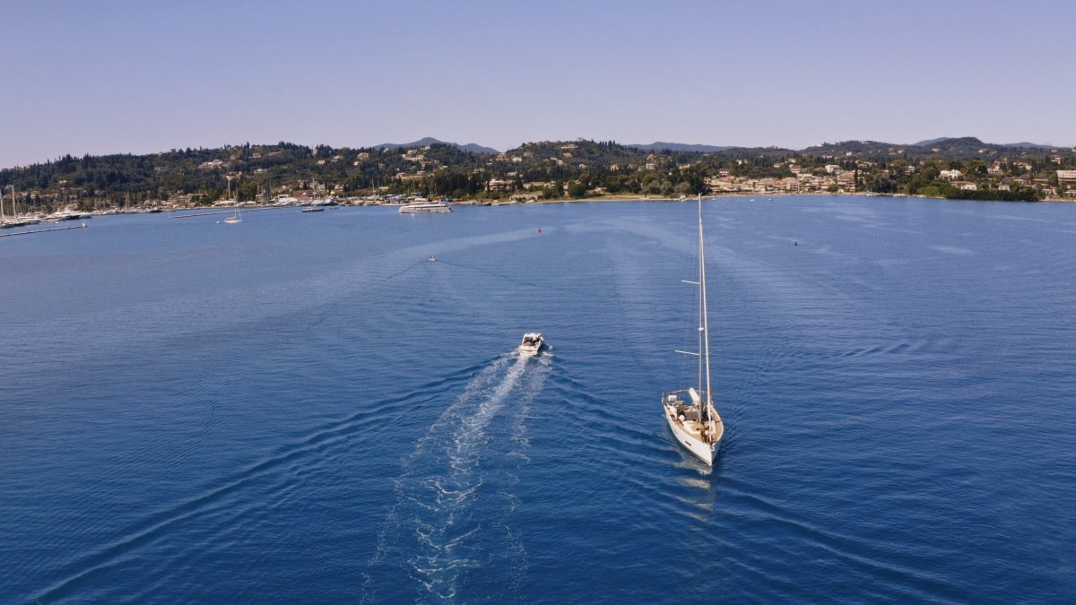 Sailboat - Hanse - 2 baths