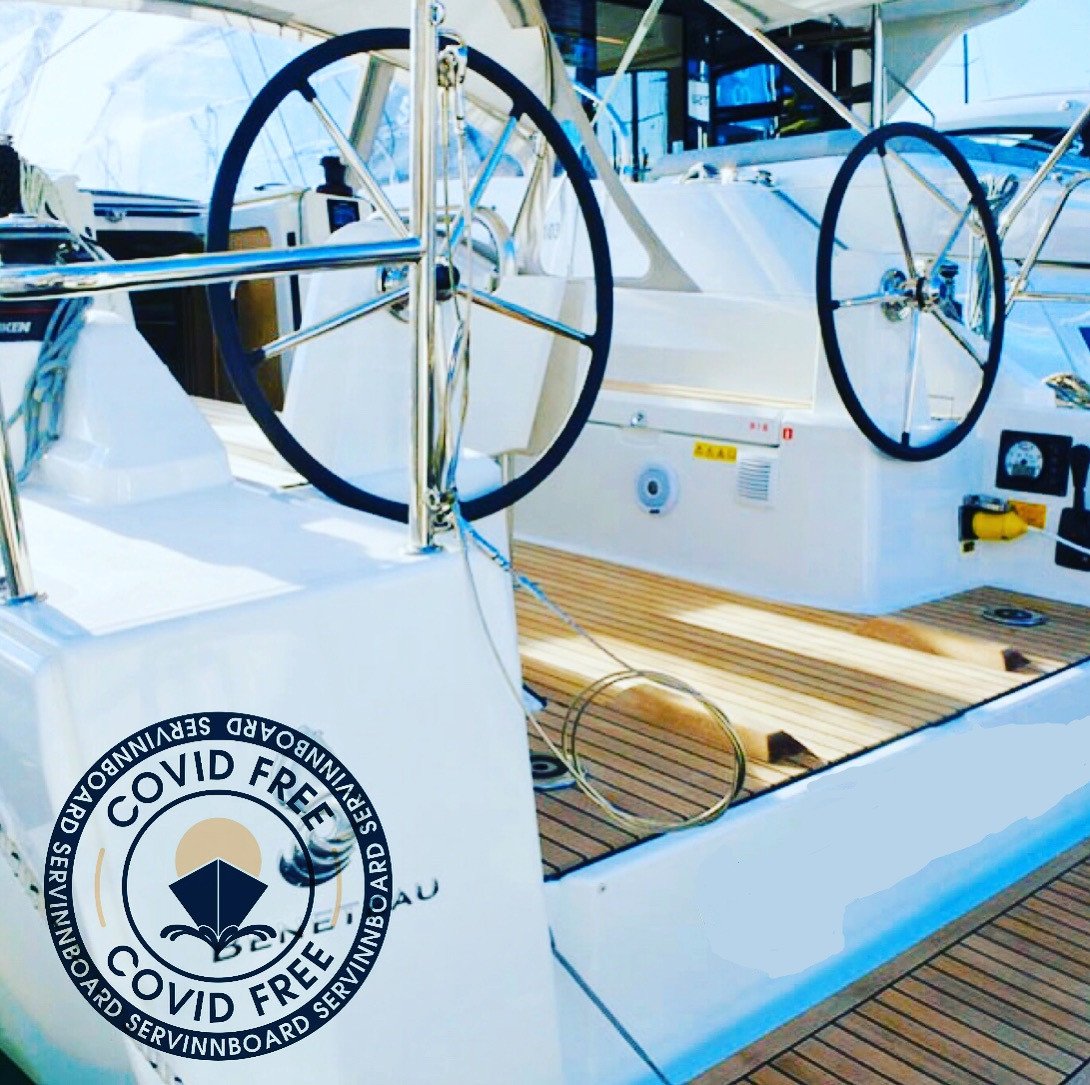 Disfruta de la belleza del mar con nuestro velero