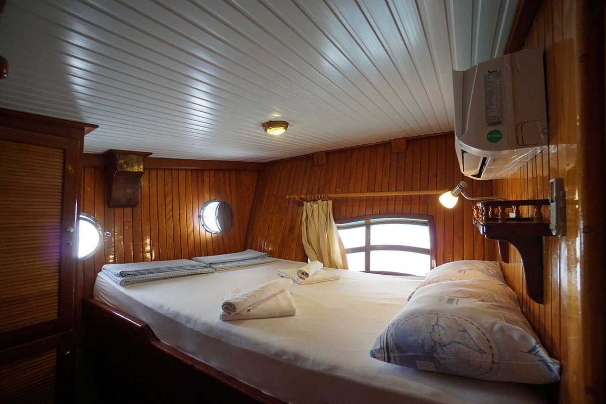 Custom - 20 {{i18n.capacity}}