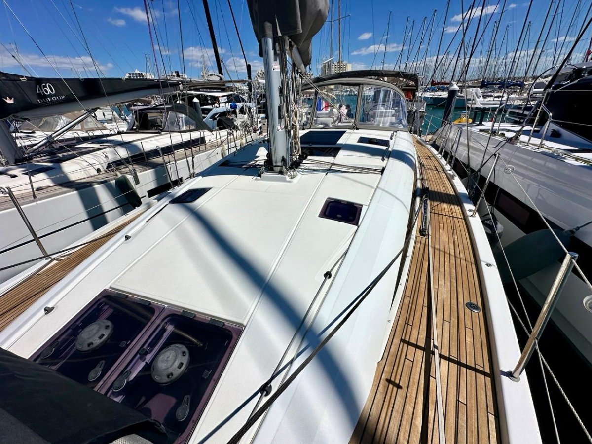 Jeanneau - 16.2 meters