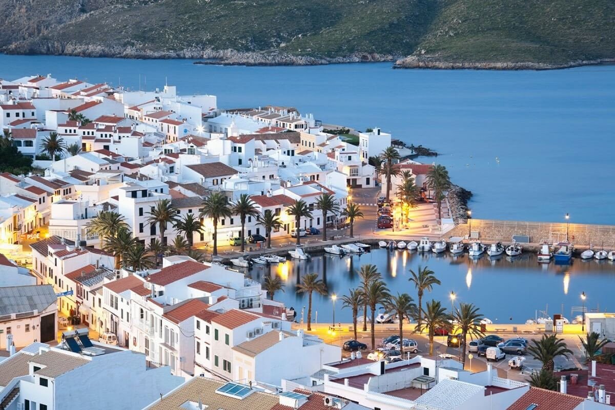 Scuba diving and snorkeling day in Menorca