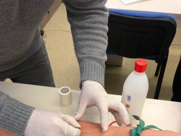 f4e9995e50f4842b19fe72fd5fe99ee8.cms