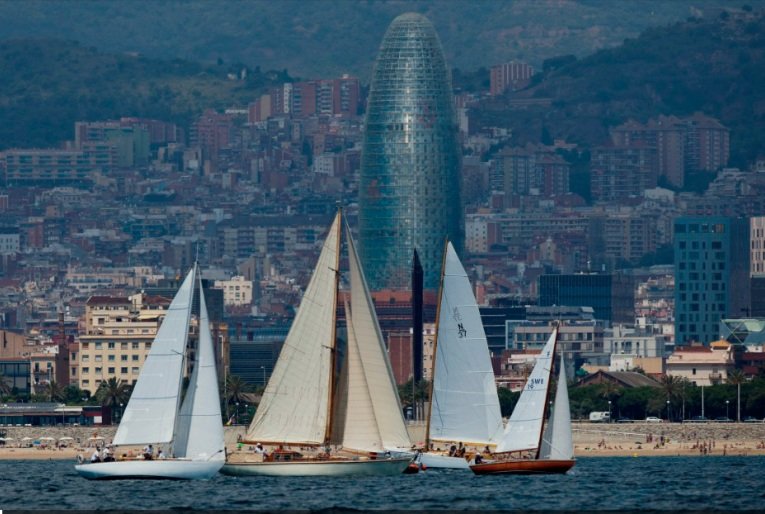 Explora la cultura náutica con una regata de clásicos