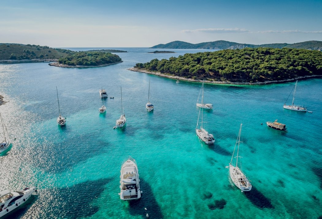 Discover the hidden bays of Croatia