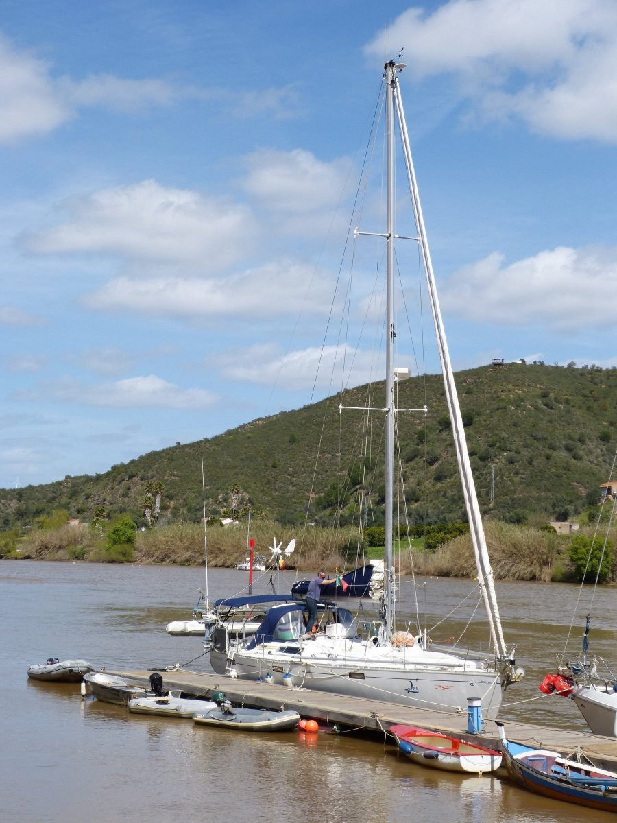 Learning to sail with professionals