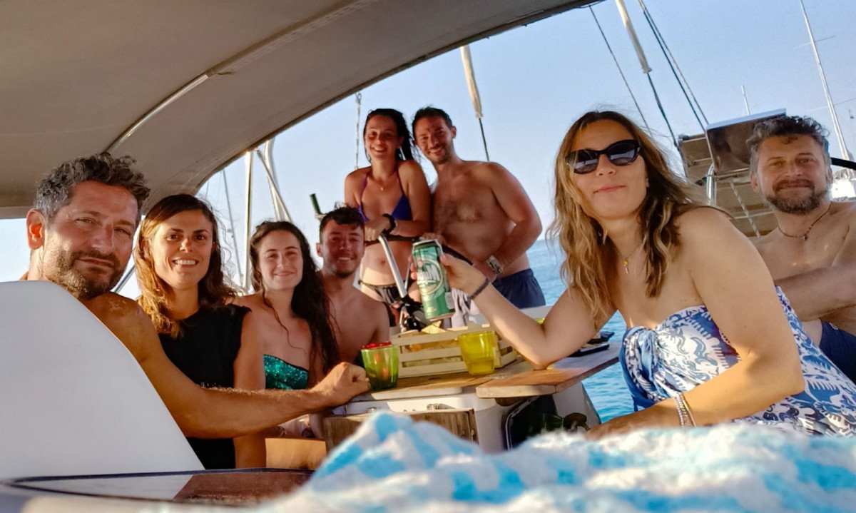 Crociere nelle Isole Ioniche del Nord con hostess a bordo