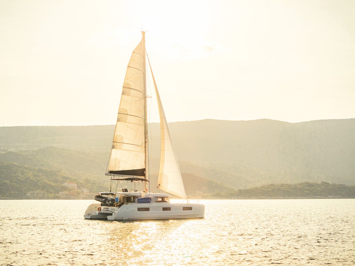 Crucero en catamarán por Croacia y Montenegro desde Dubrovnik