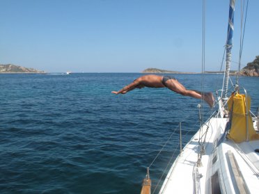 Tolles Segeln von Athen nach Mykonos auf den Kykladen