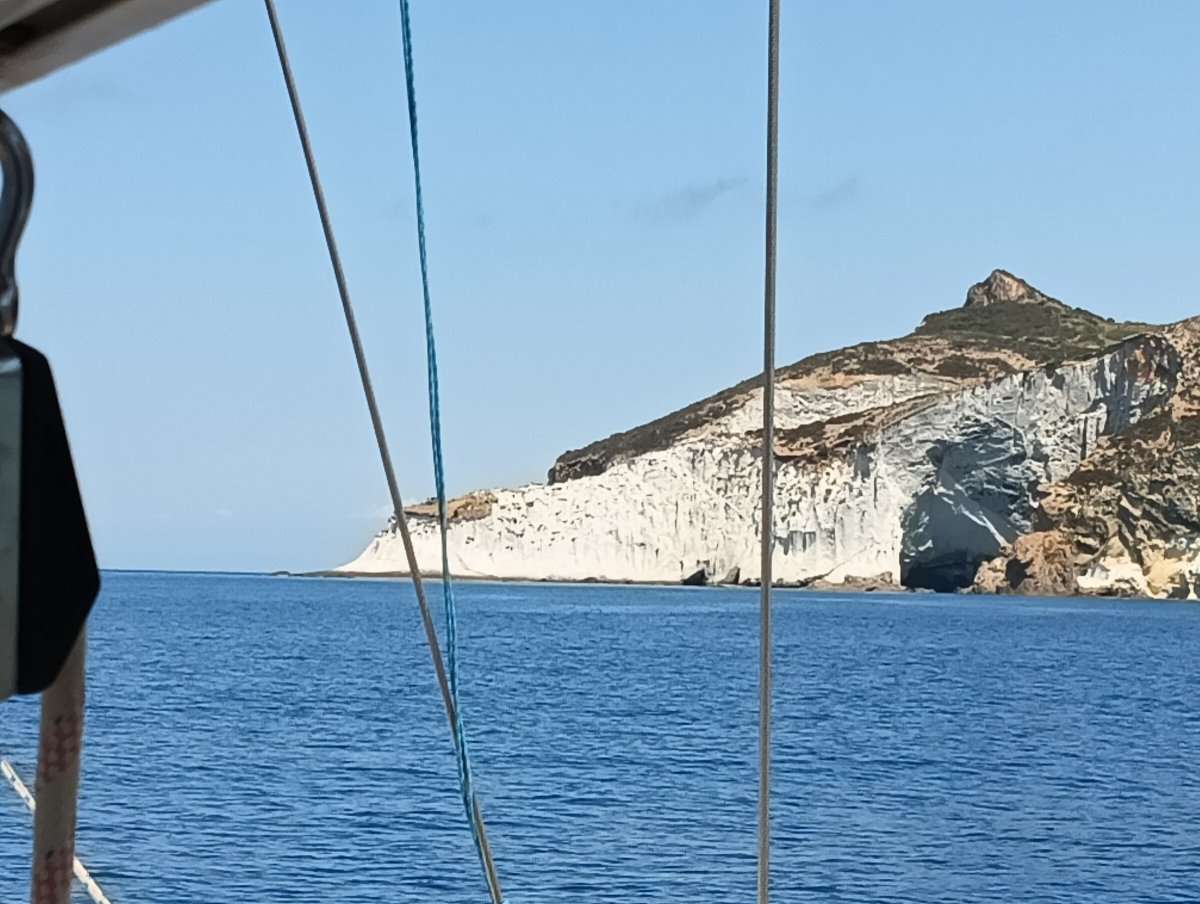 Isole Flegree e Pontine Navigando tra scienza ed arte