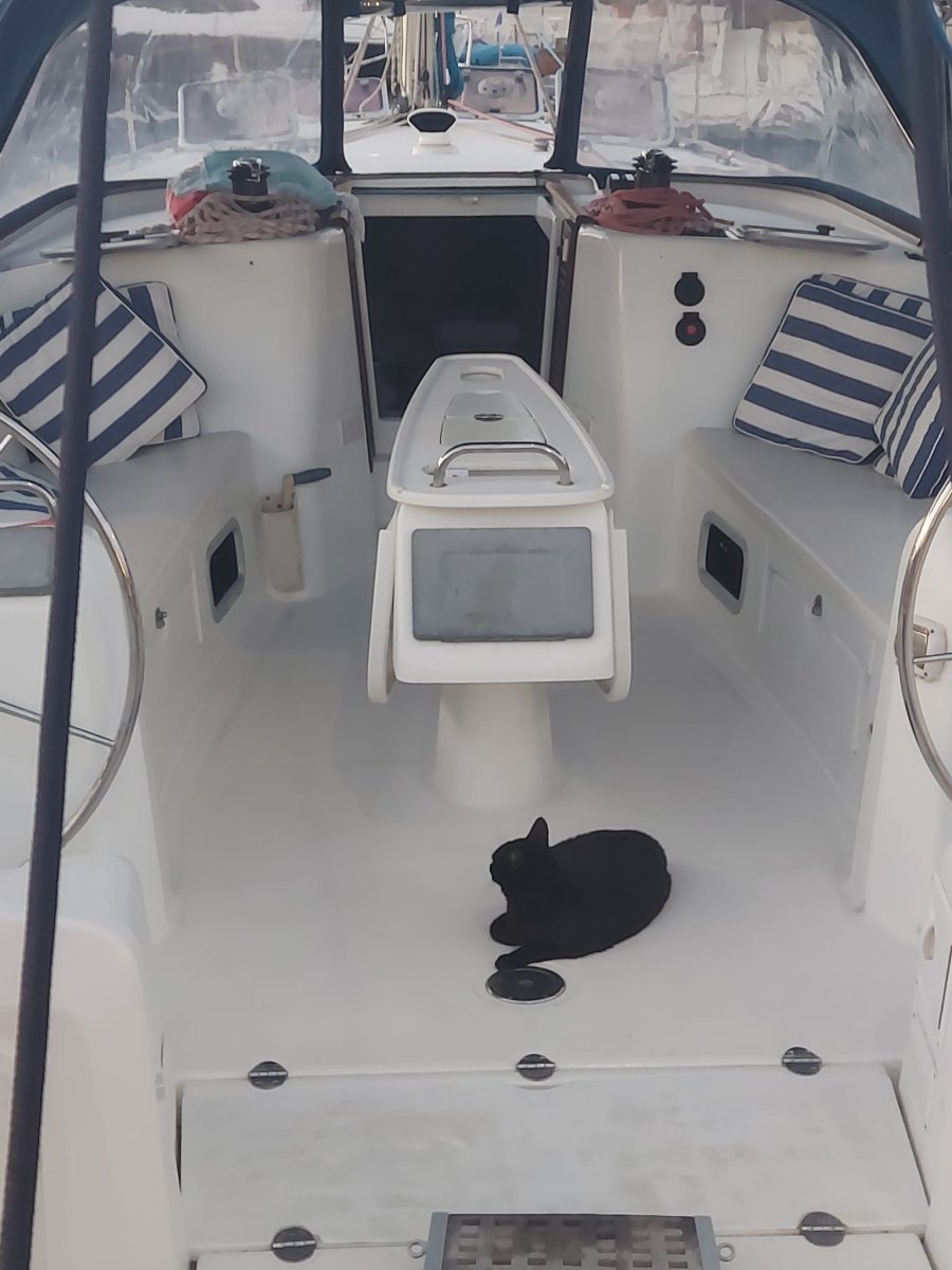 Sailboat - Bénéteau - Cyclades 50.5