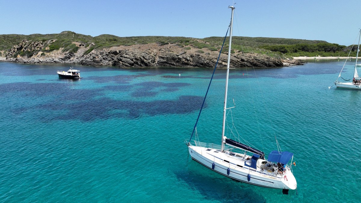 6477898c9e9753.41587138