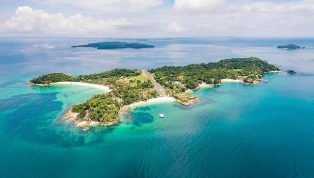 Panama-Kanal-Katamaran-Kreuzfahrt.