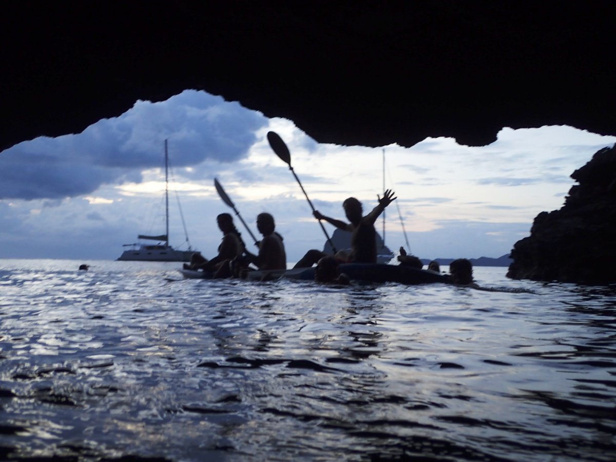Explora las aguas cristalinas de Tailandia