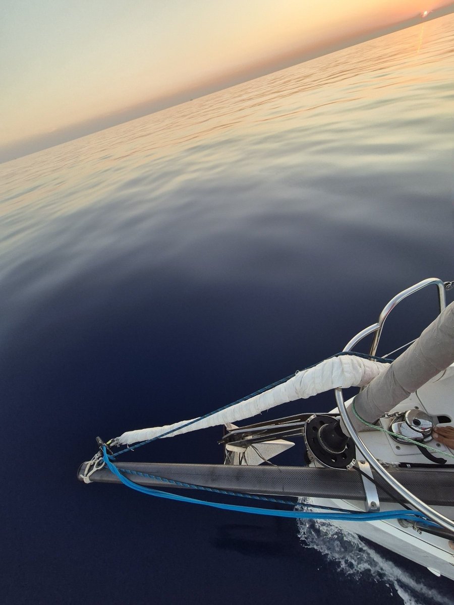 Segelnd in Sardinien mit dem RYA Competent Crew Kurs