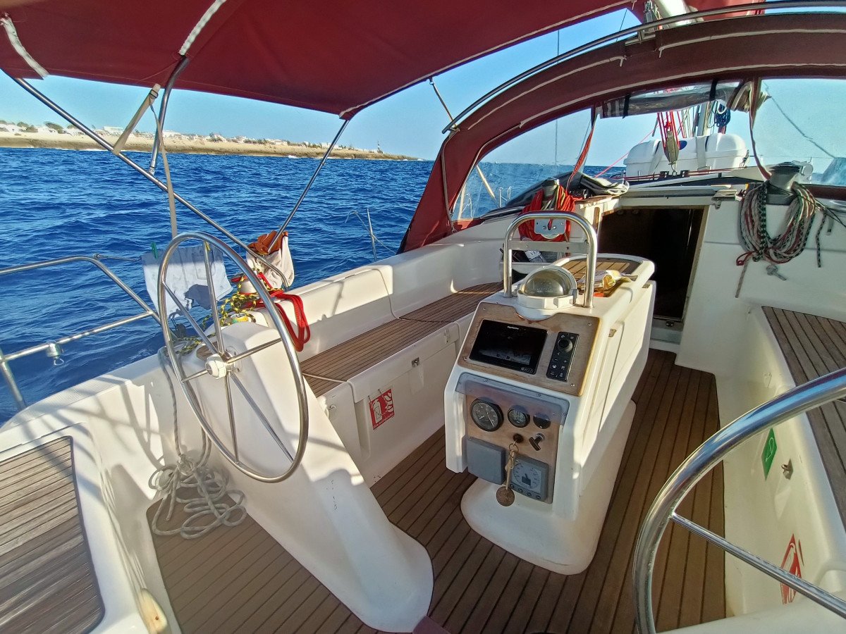 Dufour-Yachts---13-metros