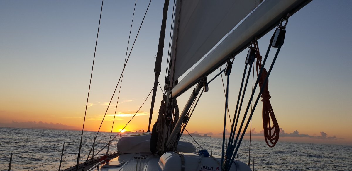 Viaje en barco desde Denia a Málaga