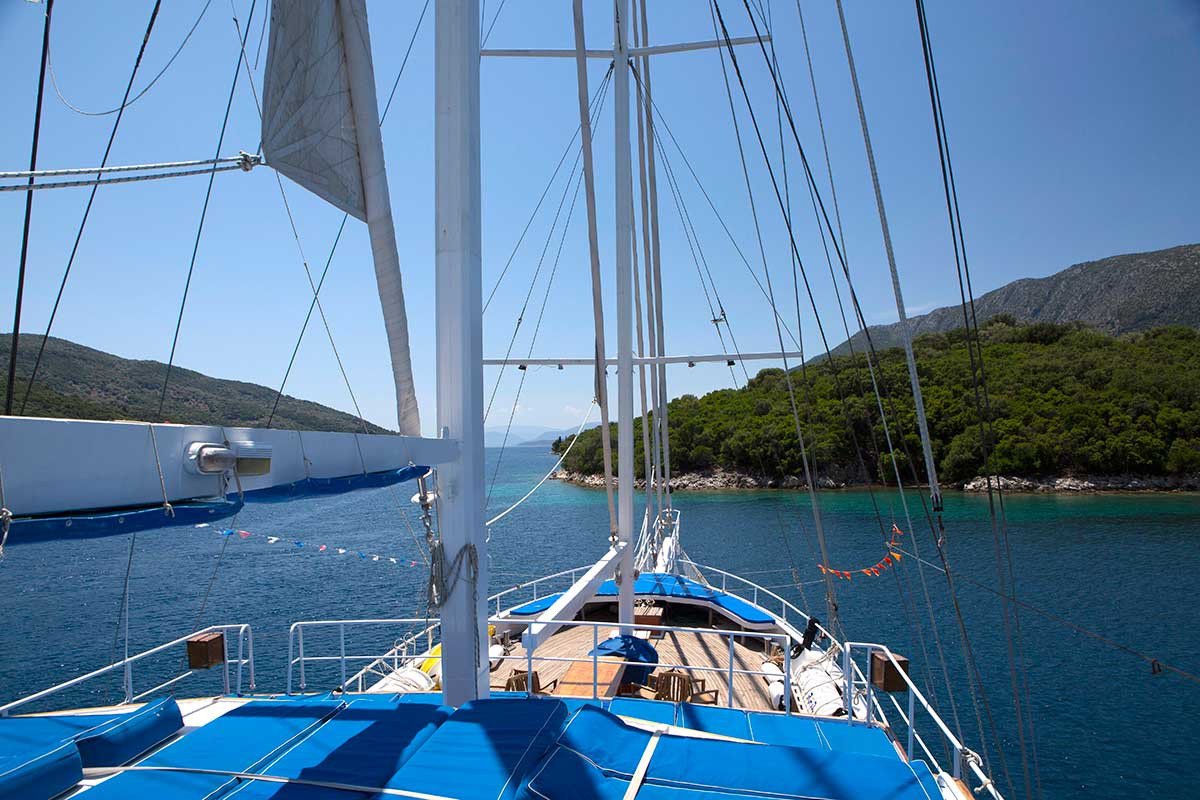 Esplora le isole greche su uno yacht di lusso