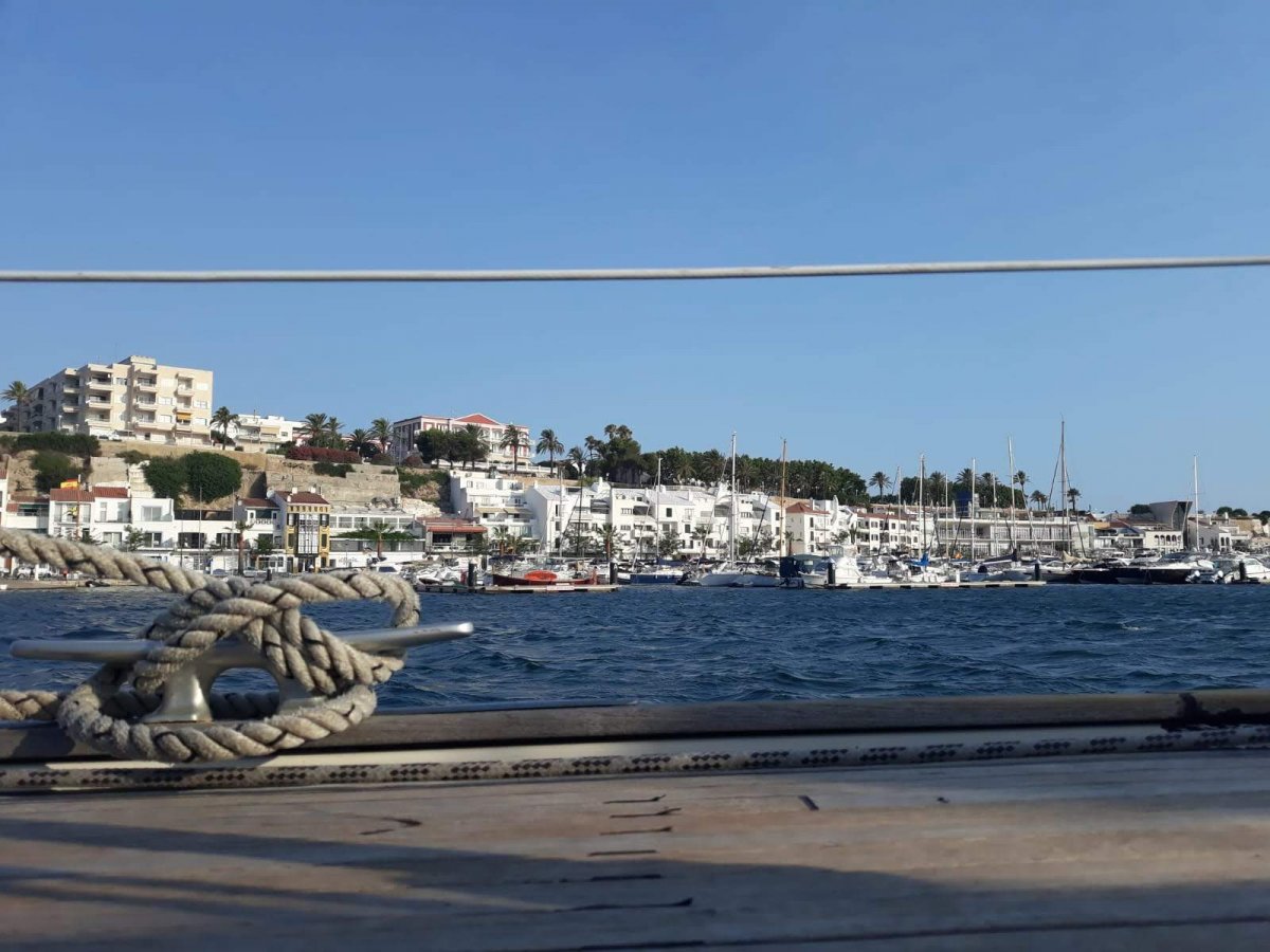 Sailing and Yoga Course in Menorca