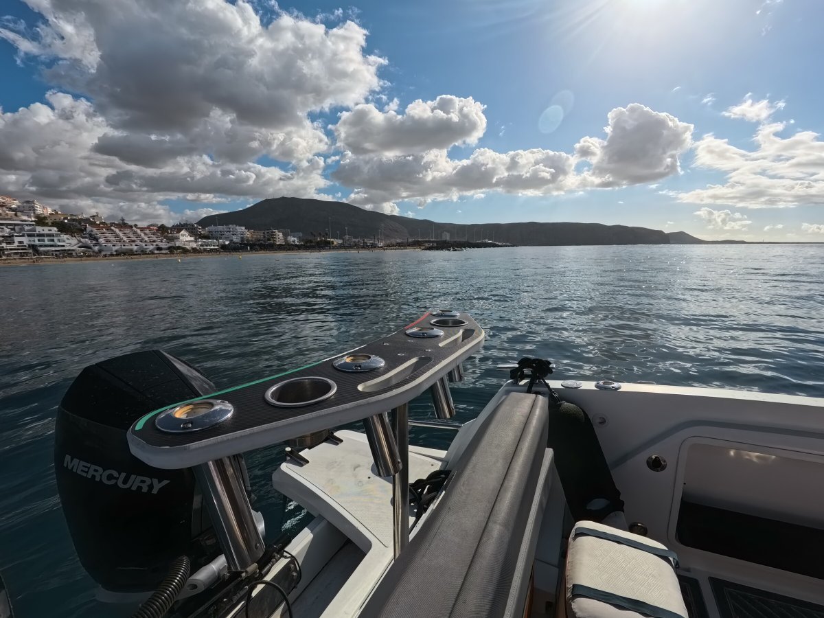 Barco a motor - BWA - 2022