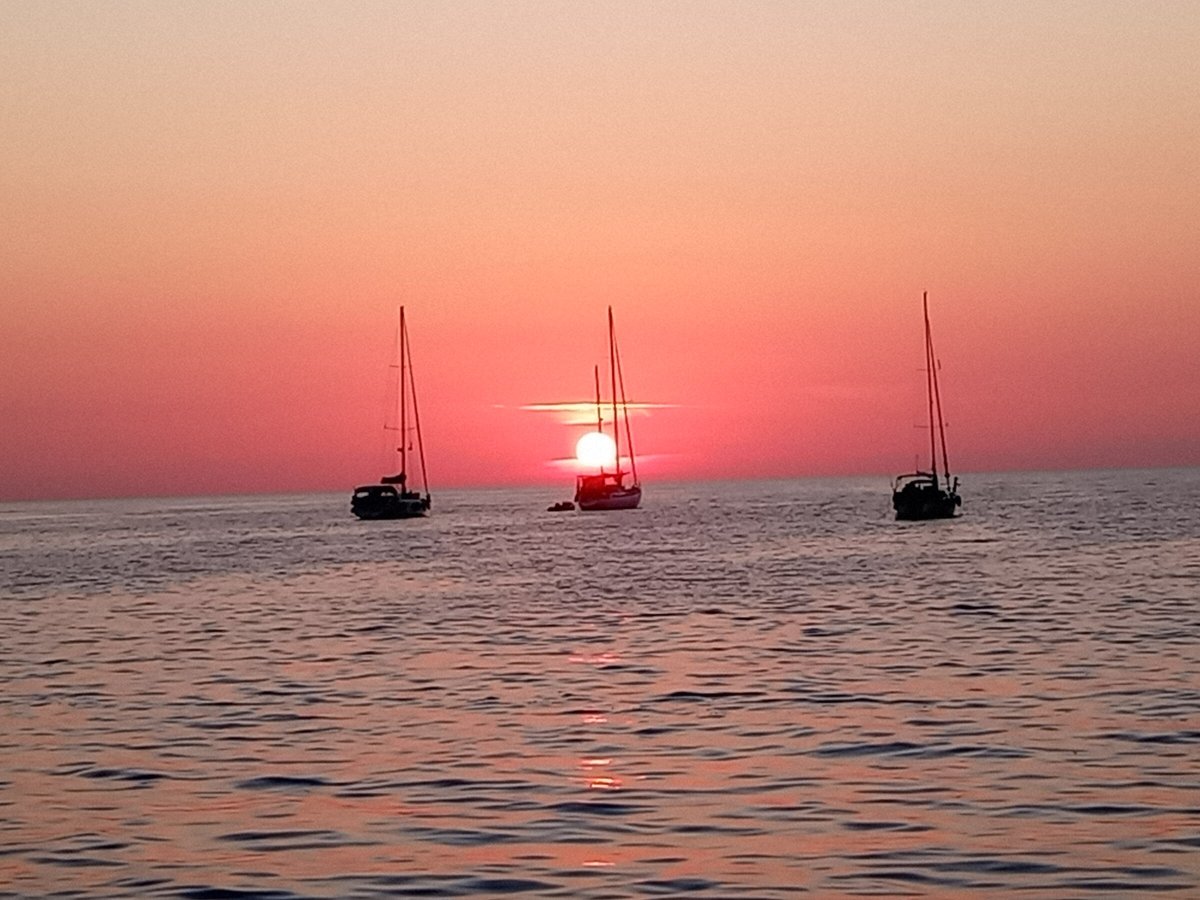 Segelboot-Navigationskurs auf der Insel Elba