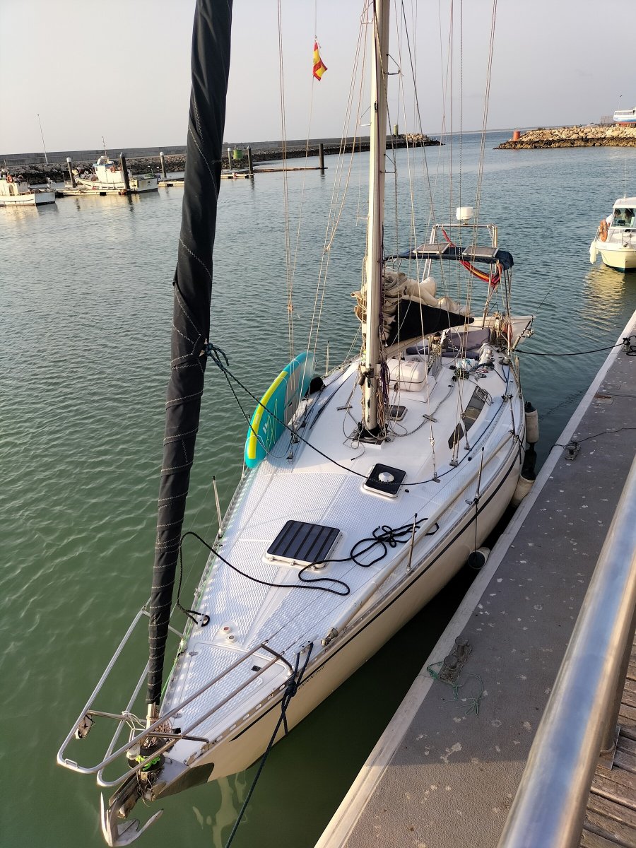 Segeln Sie nach Westen