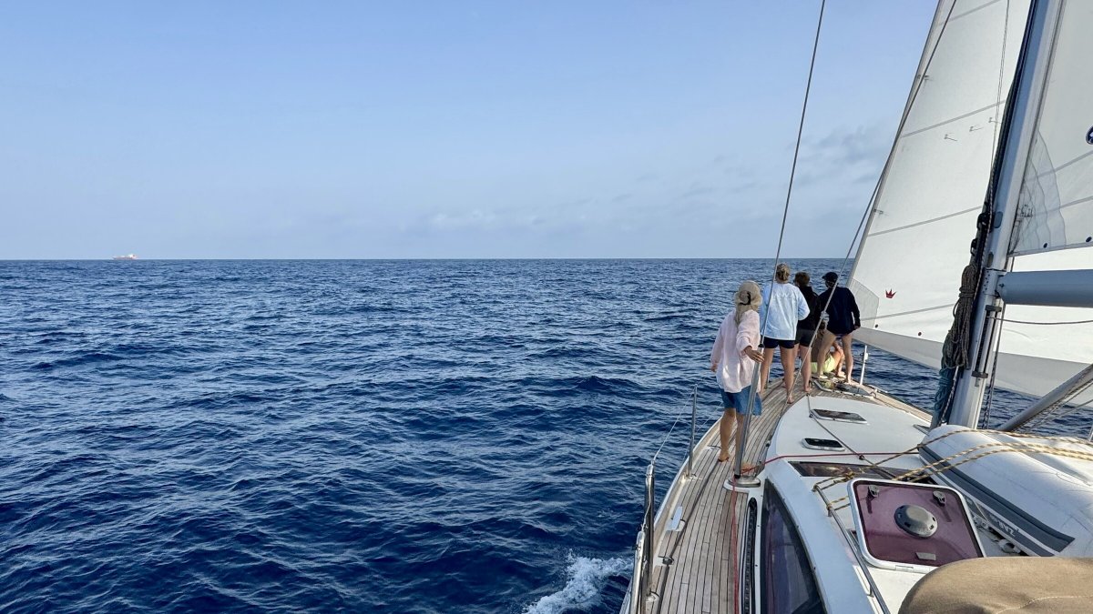 Excursión en barco desde Palermo a Catania con parada en las islas Lipari