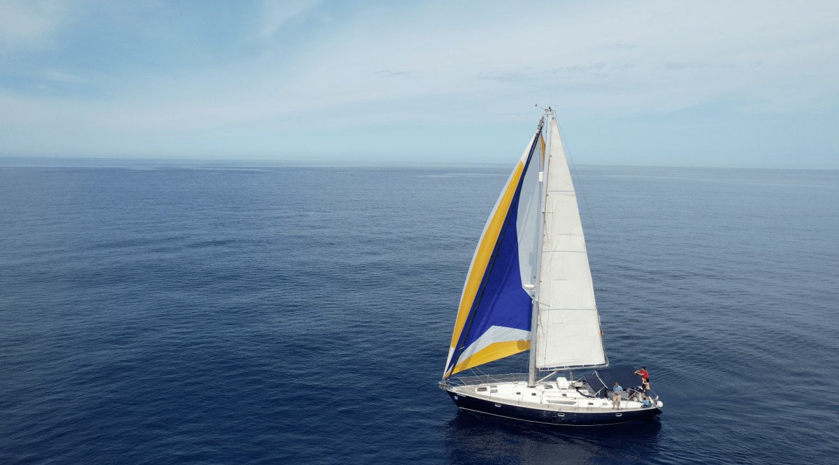 Lernen Sie im Mittelmeer zu segeln