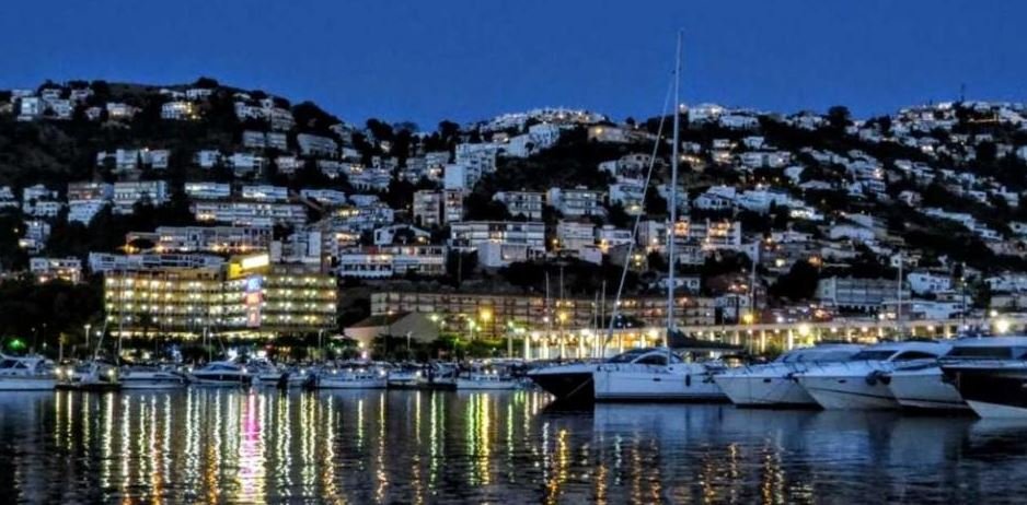 Sailing in the Mediterranean: Rosas-Marseille-Nizza from Valencia +500MN