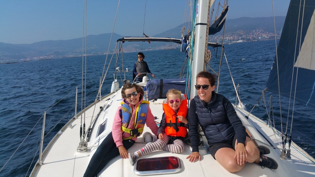 Segeltörn entlang der Rías Baixas und dem Nationalpark der Atlantischen Inseln mit Skipper