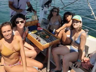 Paseo en velero por la costa de Valencia