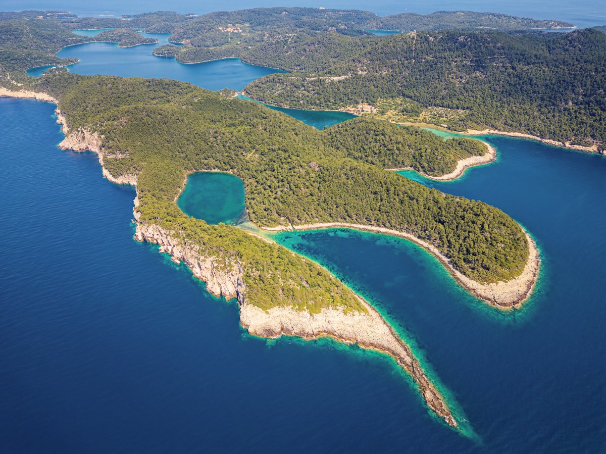Navega por Croacia en un crucero en catamarán