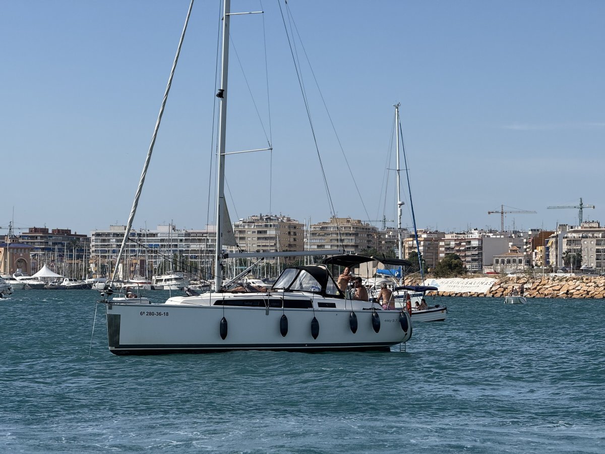 Bavaria Yachts - 34 Cruiser