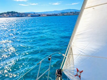 Paseo por la Ría de Vigo en velero