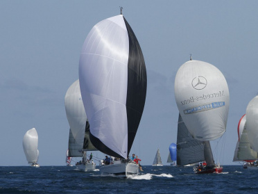 Regatta team training in Gijón
