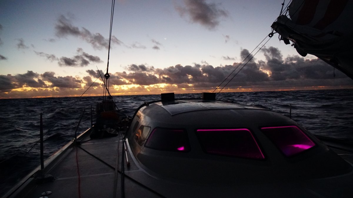 Navegación en barco desde Venecia a Barcelona en Imoca